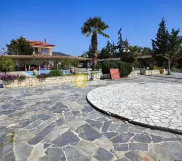 Κτίριο 360τ.μ. προς πώληση φωτογραφία 3080724