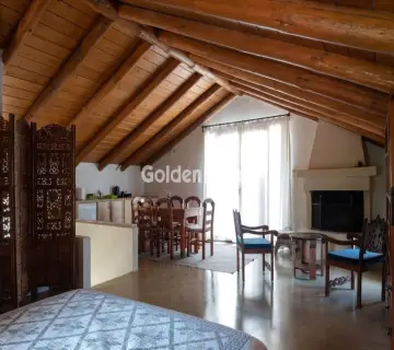 独立复式小屋 125m<sup>2</sup> for rent photo 4829875