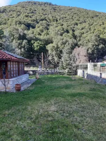 House 100m<sup>2</sup> for rent photo 2