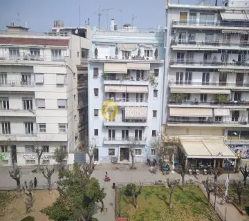 Office 170m<sup>2</sup> for rent photo 2