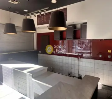 店铺 70m<sup>2</sup> for rent photo 1