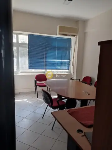 Independent Building 850m<sup>2</sup> for rent photo 25