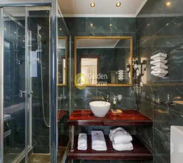 Hotel 3000m<sup>2</sup> for sale photo 16