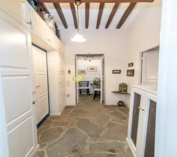 House 255m<sup>2</sup> for sale photo 96