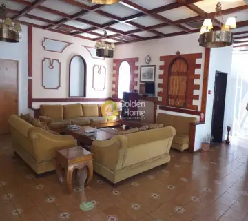 Hotel 1900m<sup>2</sup> for sale photo 2