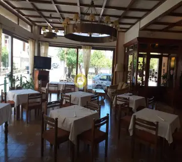 Hotel 1900m<sup>2</sup> for rent photo 4