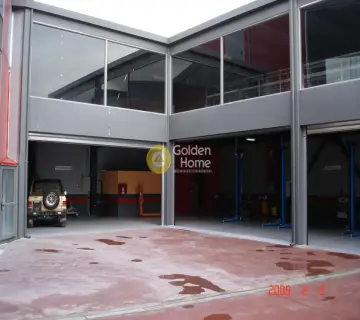 Independent Building 1600m<sup>2</sup> for rent photo 9