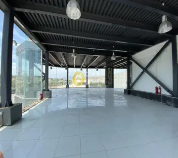 Independent Building 1600m<sup>2</sup> for rent photo 6