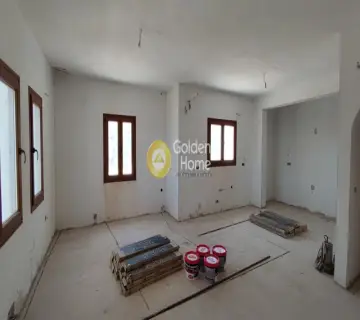 Independent Maisonette 390m<sup>2</sup> for rent photo 8