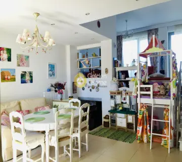 Maisonette Attached 165m<sup>2</sup> for sale photo 19