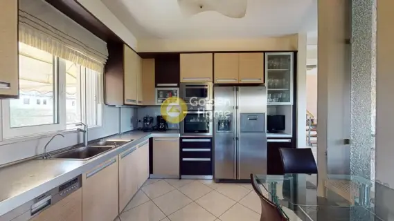 Independent Maisonette 285m<sup>2</sup> for sale photo 9