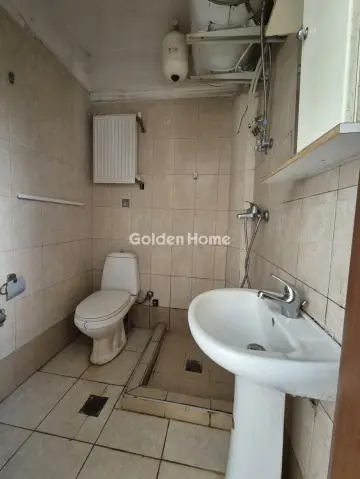 Studio 25m<sup>2</sup> for rent photo 5427750