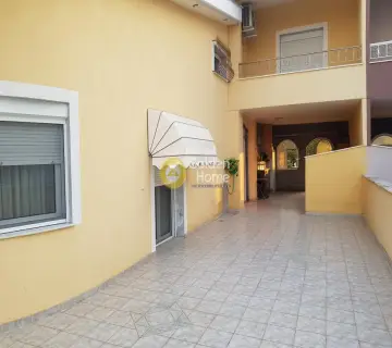 Independent Maisonette 380m<sup>2</sup> for sale photo 38