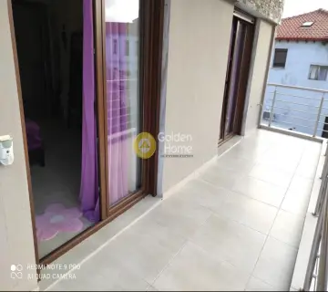 Independent Maisonette 220m<sup>2</sup> for rent photo 10