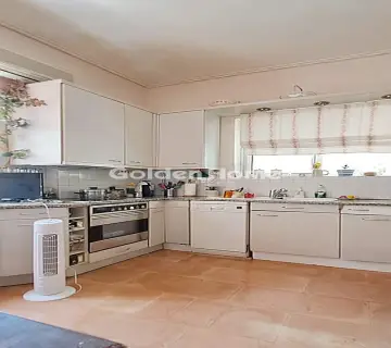 Maisonette Attached 175m<sup>2</sup> for sale photo 13