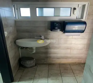 Selling a Business 45m<sup>2</sup> for sale photo 4
