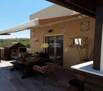 Floor Apartment 86m<sup>2</sup> for sale photo 2