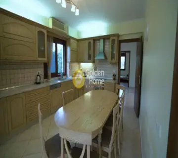 House 540m<sup>2</sup> for sale photo 9