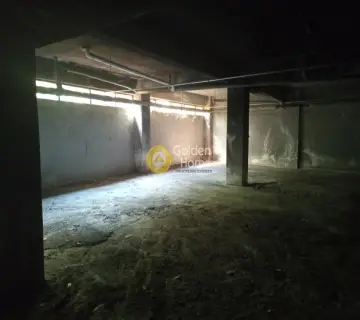 Warehouse 280m<sup>2</sup> for rent photo 3