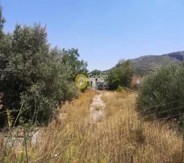 Οικιστικό 700τ.μ. προς πώληση φωτογραφία 3705978