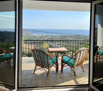 Apartment 150m<sup>2</sup> for sale photo 2