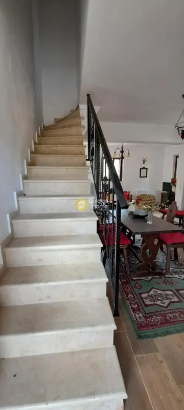Independent Maisonette 134m<sup>2</sup> for rent photo 12