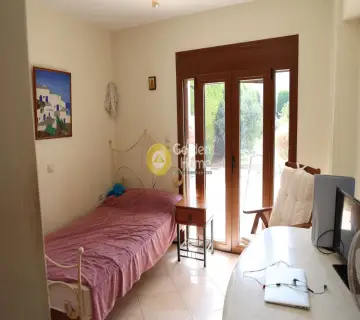 Independent Maisonette 190m<sup>2</sup> for sale photo 8