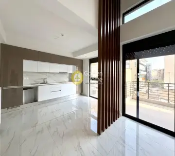 Floor Maisonette 136m<sup>2</sup> for sale photo 2