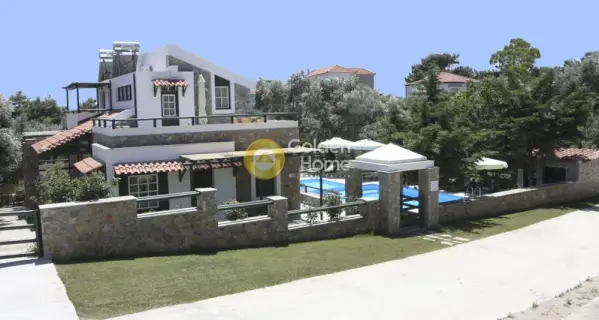 Hotel 1077m<sup>2</sup> for sale photo 1