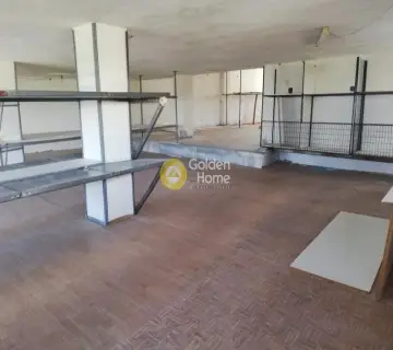 Independent Building 700m<sup>2</sup> for sale photo 3329267
