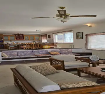 独立复式小屋 265m<sup>2</sup> for sale photo 4