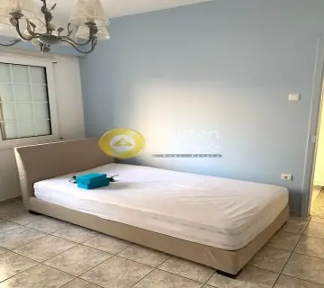 Μονοκατοικία 130τ.μ. προς πώληση φωτογραφία 3