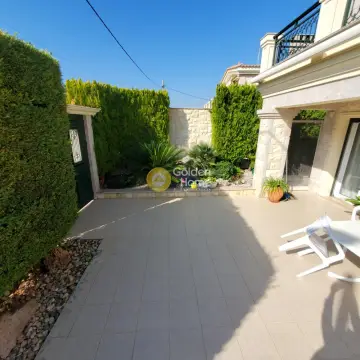 独立复式小屋 190m<sup>2</sup> for sale photo 3391344