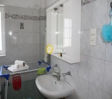 Independent Maisonette 200m<sup>2</sup> for sale photo 3401789
