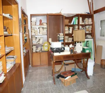 Independent Maisonette 200m<sup>2</sup> for sale photo 3