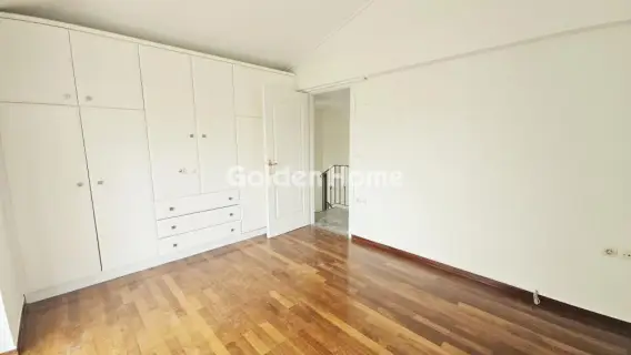 复式公寓 290m<sup>2</sup> for rent photo 5536901
