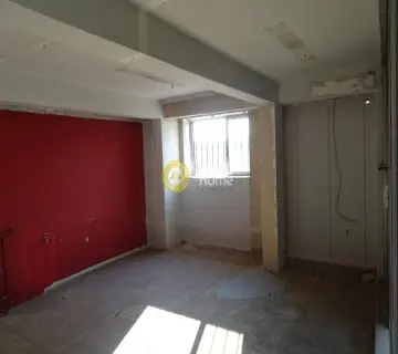 Independent Building 365m<sup>2</sup> for rent photo 4