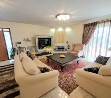 Independent Maisonette 244m<sup>2</sup> for rent photo 3413430