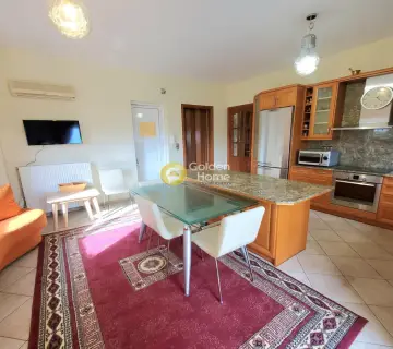 Independent Maisonette 244m<sup>2</sup> for rent photo 3413439