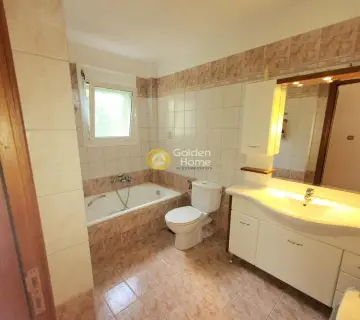 Independent Maisonette 244m<sup>2</sup> for rent photo 3413457