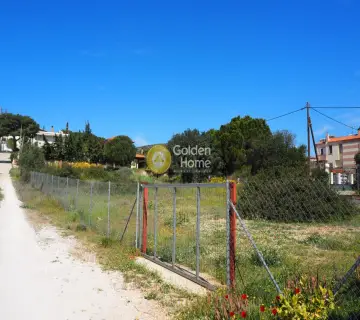 Οικιστικό 221τ.μ. προς πώληση φωτογραφία 2