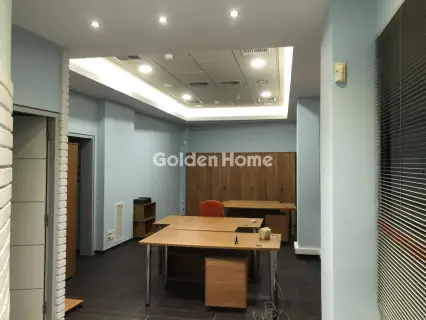 Office 100m<sup>2</sup> for rent photo 1