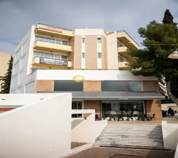 Αυτόνομο Κτίριο 1000τ.μ. προς πώληση φωτογραφία 3