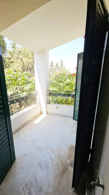 Independent Maisonette 255m<sup>2</sup> for rent photo 8