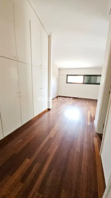 Independent Maisonette 255m<sup>2</sup> for rent photo 5532328