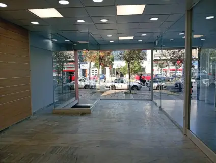 Κατάστημα 142τ.μ. προς ενοικίαση φωτογραφία 1