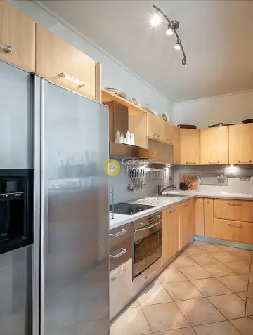 House 450m<sup>2</sup> for rent photo 10