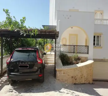 House 330m<sup>2</sup> for sale photo 6