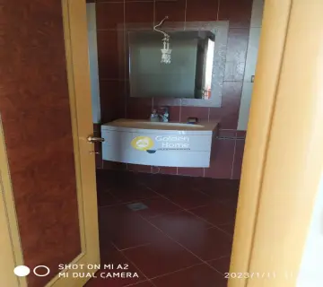 Independent Maisonette 505m<sup>2</sup> for sale photo 22