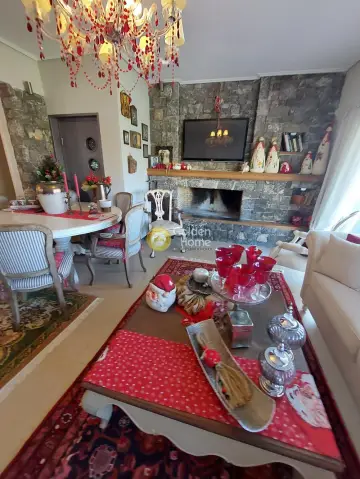Maisonette Attached 240m<sup>2</sup> for rent photo 1